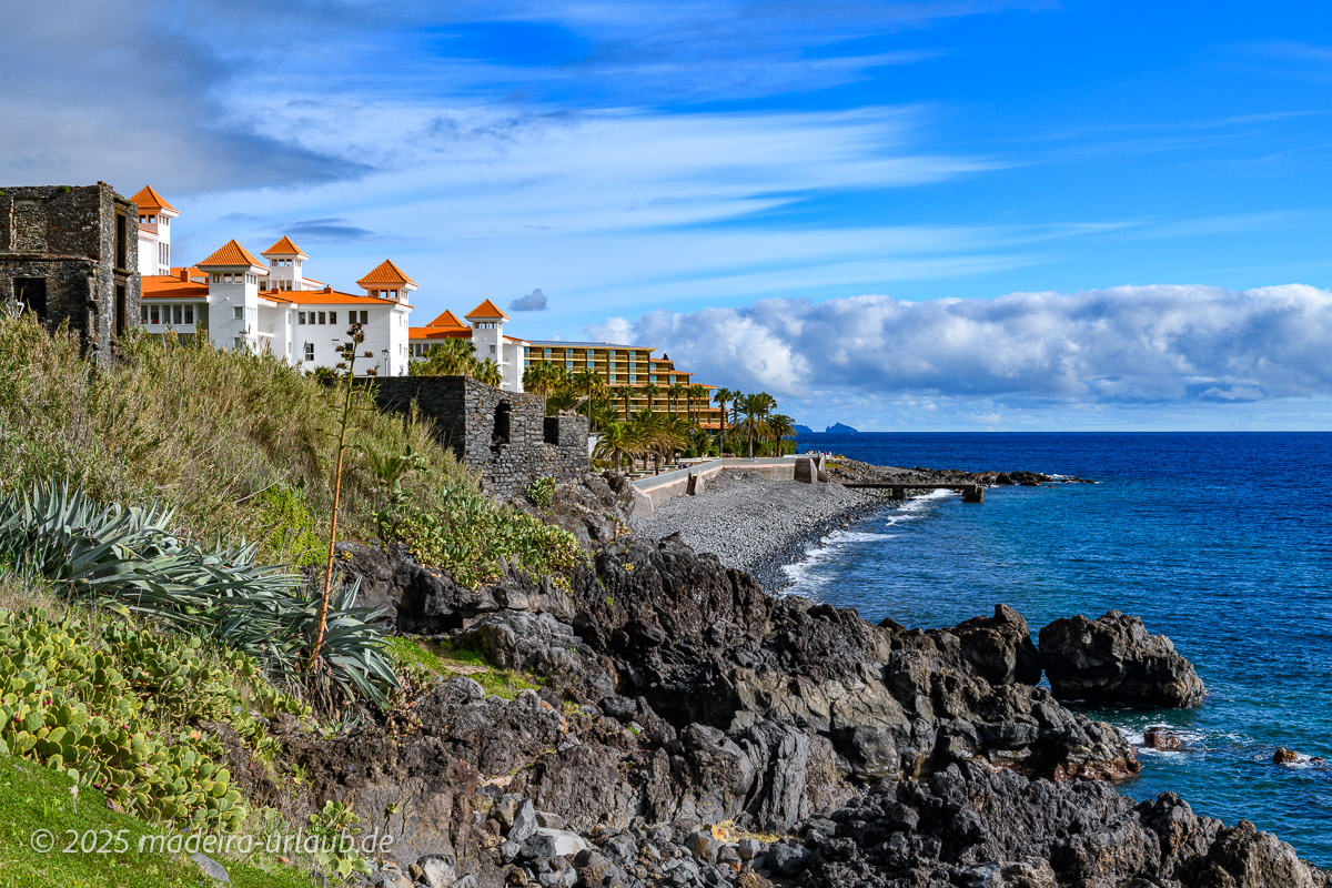 Promenade in Caniço de Baixo auf Madeira